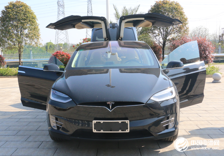 特斯拉電動車
