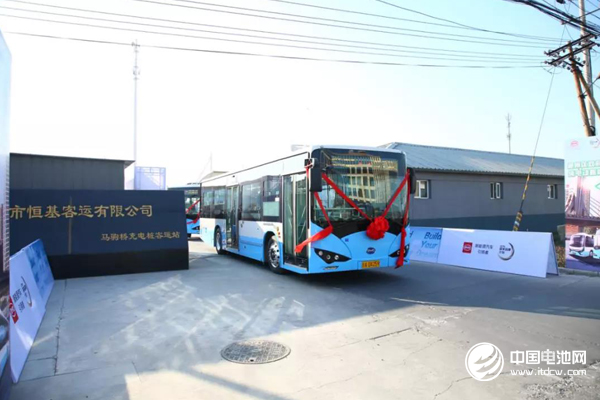 助力藍天保衛戰！比亞迪350輛純電動公交車首次投運北京