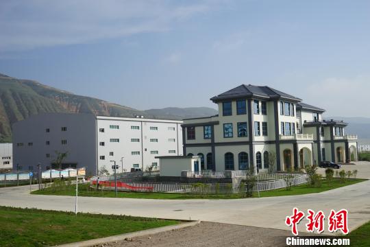 青海時(shí)代新能源科技有限公司成為中國(guó)西部地區(qū)首家符合《鋰離子電池行業(yè)規(guī)范條件》企業(yè)