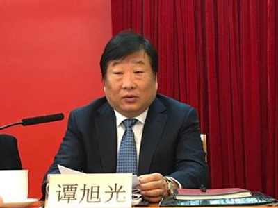 山東重工董事長(zhǎng)譚旭光:加快濰柴新能源動(dòng)力產(chǎn)業(yè)園建設(shè) 山東重工董事長(zhǎng)譚旭光:加快濰柴新能源動(dòng)力產(chǎn)業(yè)園建設(shè)
