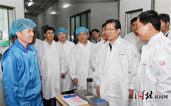 河北省委書記王東峰來滄州明珠調(diào)研 強(qiáng)調(diào)要創(chuàng)新發(fā)展、綠色發(fā)展