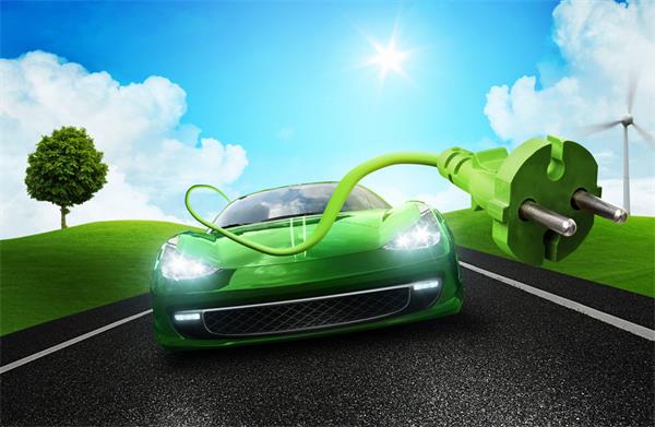新能源汽車產(chǎn)業(yè)進入加速調(diào)整期 重要政策或連續(xù)出臺