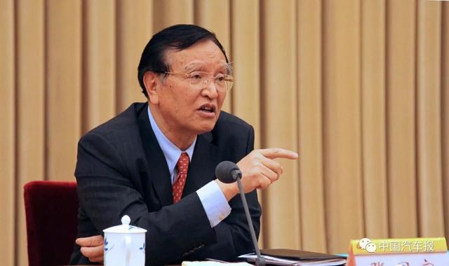 張國(guó)寶