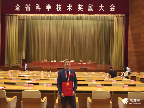 奧冠集團(tuán)首席專家默茨榮獲“山東省國際科學(xué)技術(shù)合作獎”
