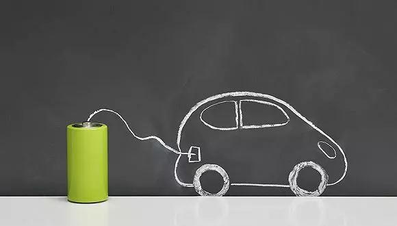 新能源汽車“暗戰(zhàn)”：動力電池的“遠(yuǎn)東時代”誰最焦慮？