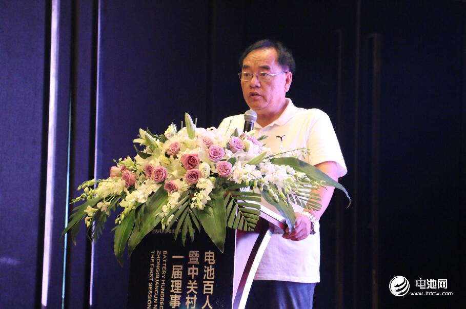 其魯：甲醇燃料電池與鋰電池組合是電動(dòng)汽車(chē)最佳選擇