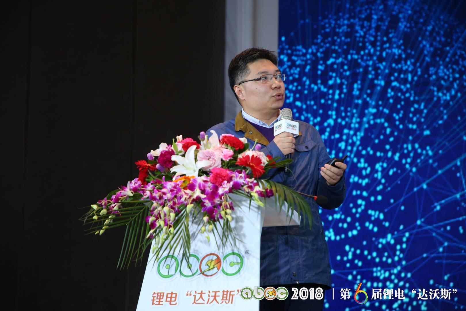 華世潔環(huán)?？萍加邢薰狙芯克L梁鵬