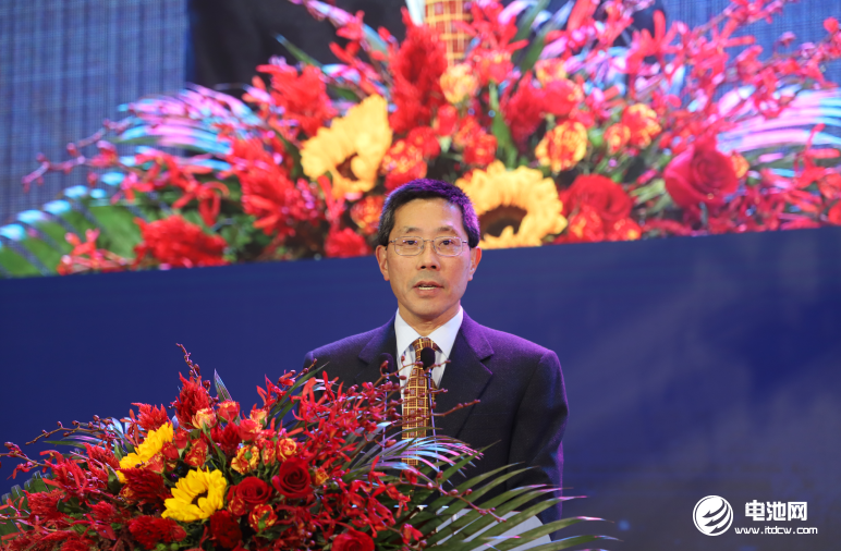 美國工程院院士、臺灣中央研究院院士、麻省理工學院教授蔣業明