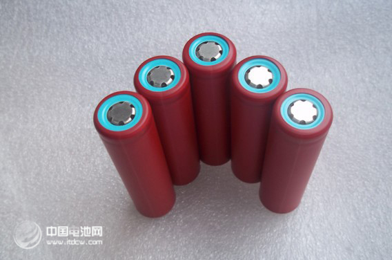 加拿大化學家發現硅納米粒子可使鋰電池蓄電能力提高10倍
