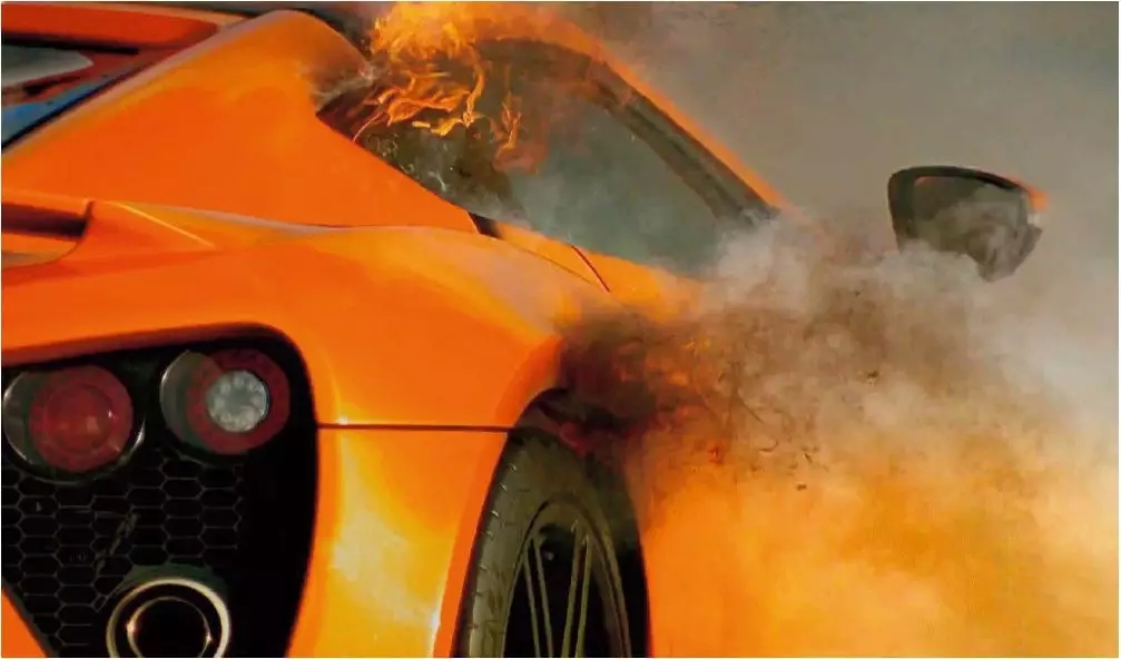 電動(dòng)汽車起火事件頻發(fā) 根源問題沒有我們看到的那么簡單