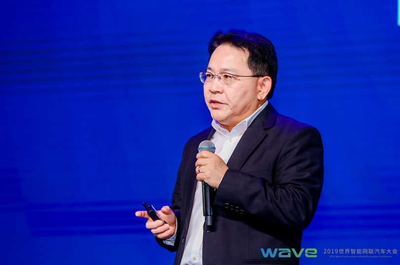 2020年我國(guó)智能網(wǎng)聯(lián)汽車市場(chǎng)規(guī)?；虺?000億 商業(yè)模式存疑慮