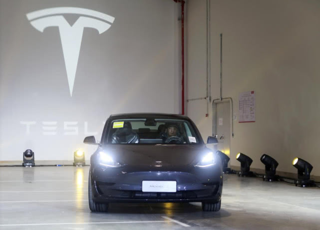 消息稱特斯拉與寧德時代商討使用無鈷電池 進一步減少生產成本 消息稱特斯拉與寧德時代商討使用無鈷電池 進一步減少生產成本