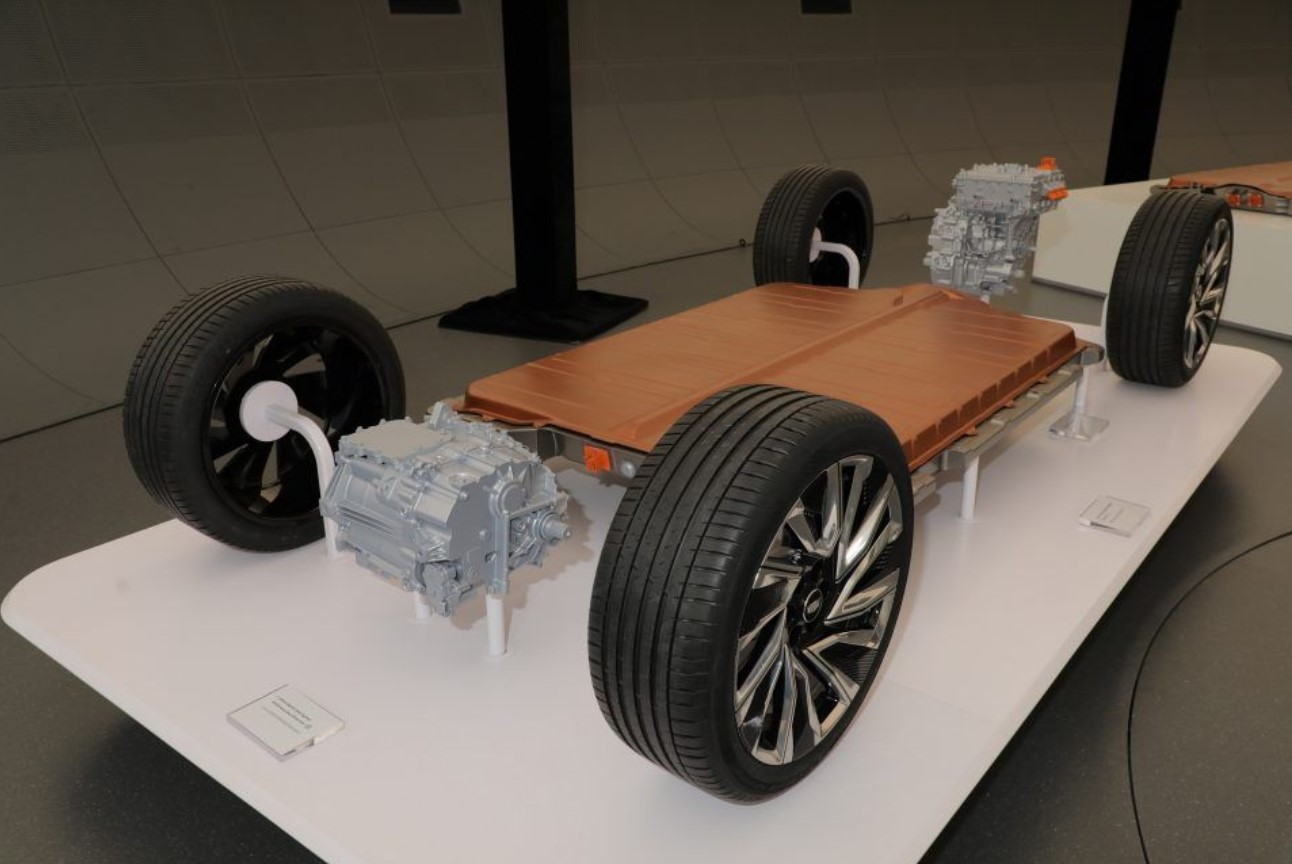 通用汽車：Ultium技術(shù)可以無線“遙控”電動(dòng)車電池