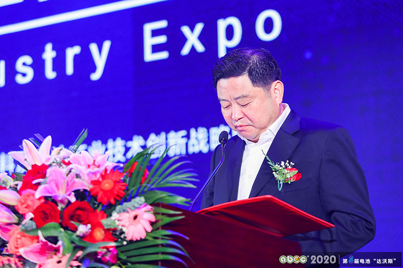 長(zhǎng)沙市市委常委、常務(wù)副市長(zhǎng)夏建平