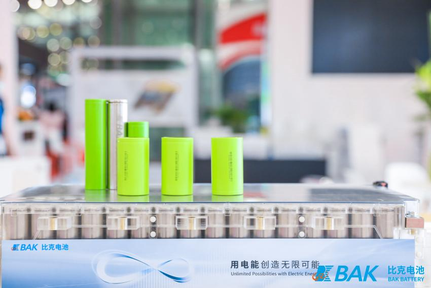 比克電池:全極耳大圓柱產(chǎn)品可實現(xiàn)快充性能三倍提升 比克電池:全極耳大圓柱產(chǎn)品可實現(xiàn)快充性能三倍提升