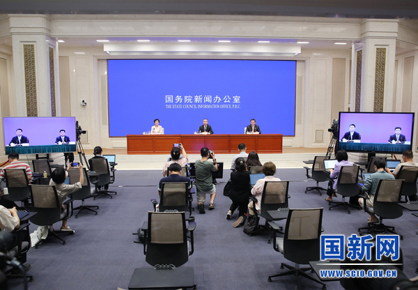 我國(guó)維護(hù)產(chǎn)業(yè)鏈供應(yīng)鏈韌性與穩(wěn)定工作新聞發(fā)布會(huì)