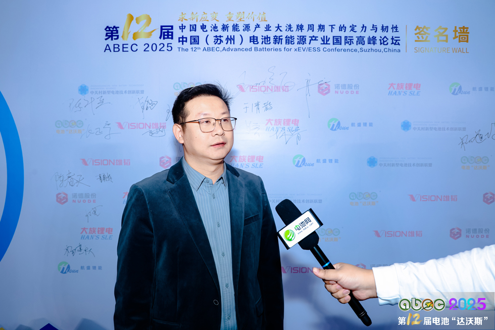 六氟磷酸鋰單月價格翻倍！電解液賽道強勢回暖！這家TOP10公司錨定技術+產能雙壁壘！